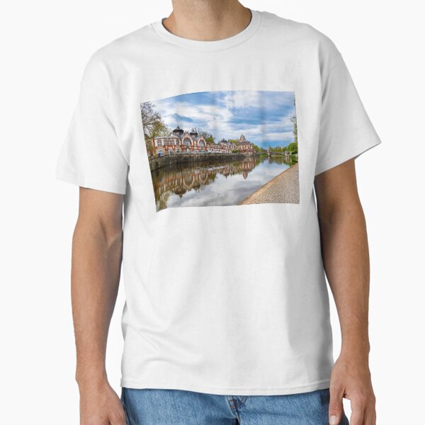 Historic hydroelectric power station Classic T-Shirt