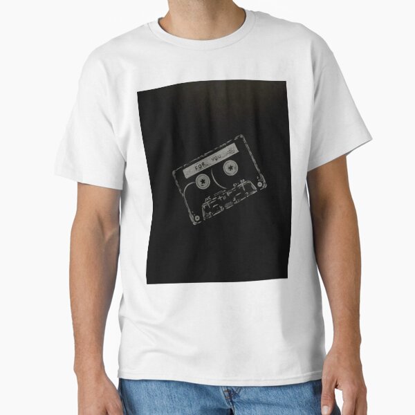 Listen to me  Classic T-Shirt