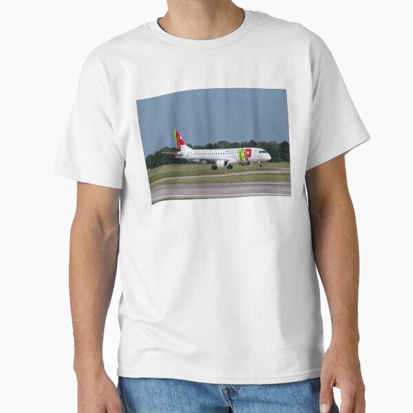 MAN from LIS Air Portugal Embraer E190LR Classic T-Shirt