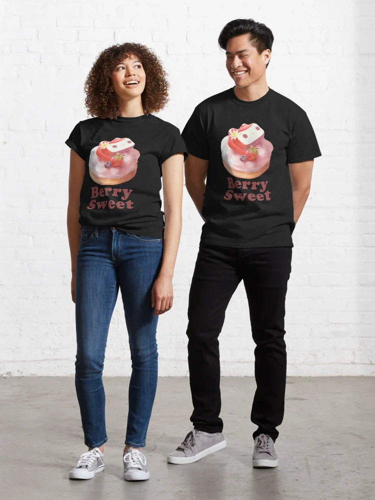 Berry Sweet – Strawberry Bunny Tart Girl Classic T-Shirt