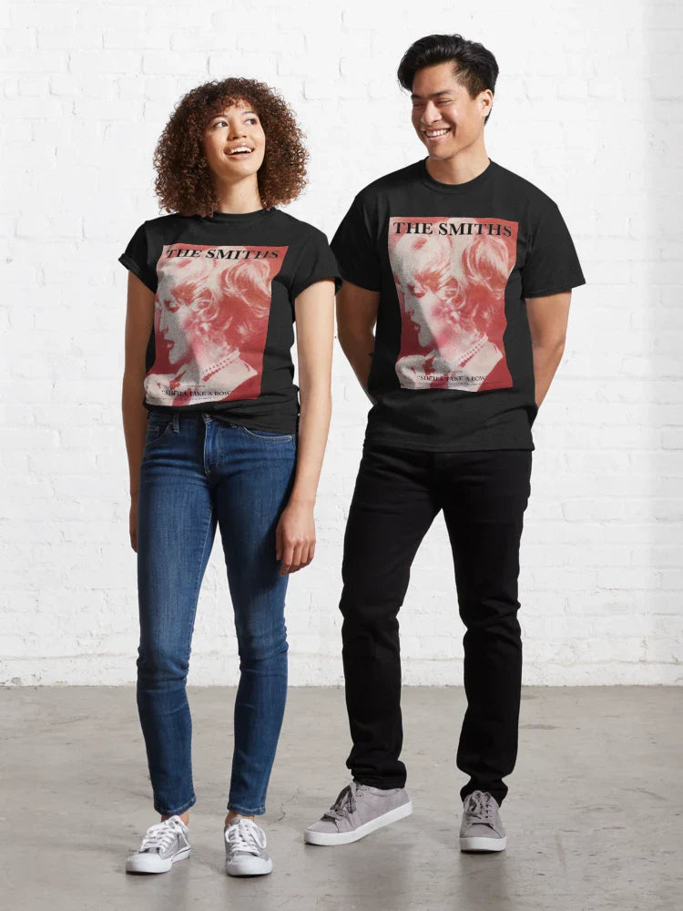 Sheila take a bow poster (The Smiths) Classic T-Shirt