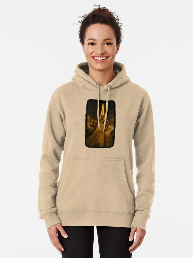 Funny Cats Taking Selfie in Paris (Eiffel Tower) at Night Classic T-Shirt