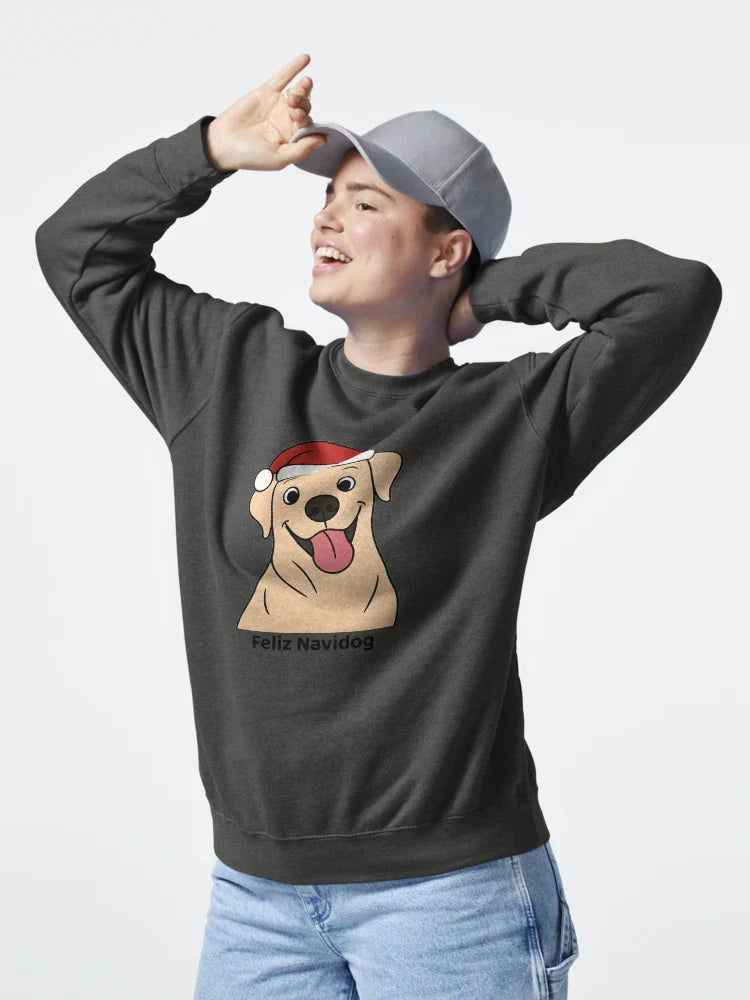 “Feliz Navidog” – Cute Labrador Christmas Pun | Festive Dog Classic T-Shirt