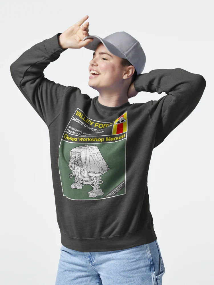 SILENT RUNNING: Drone Haynes Manual Classic T-Shirt
