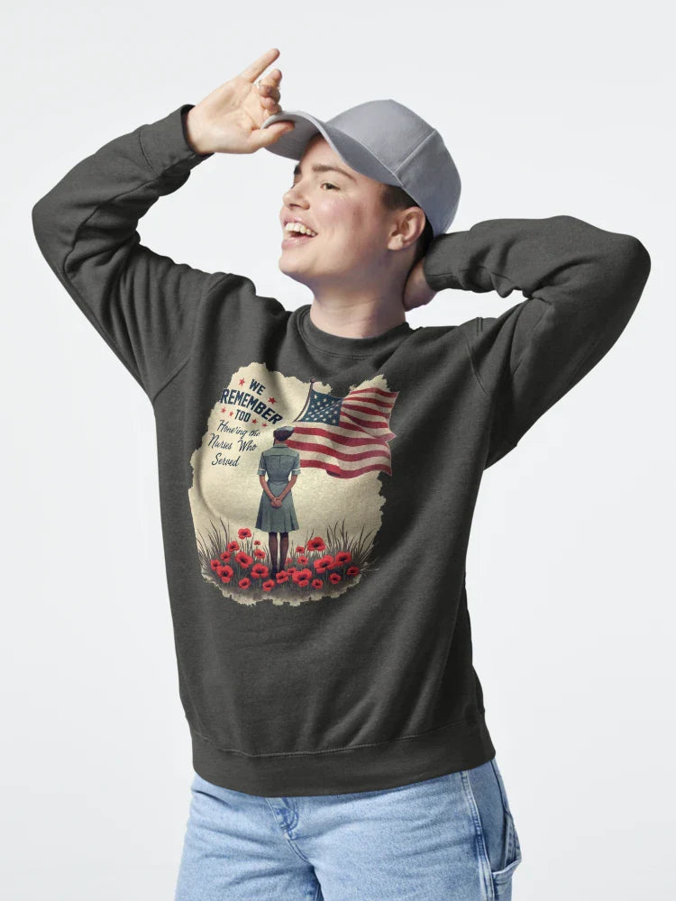 Memorial Day – We Remember Too: Tribute to Nurses in Service Classic T-Shirt