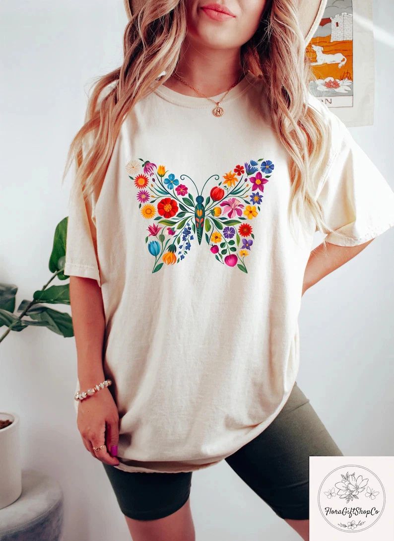Floral Butterfly Comfort Tee Aesthetic Nature Core Cottagecore Soft Graphic