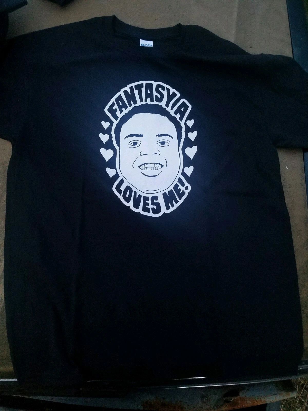 Fantasy A Loves Me T-Shirt Size S