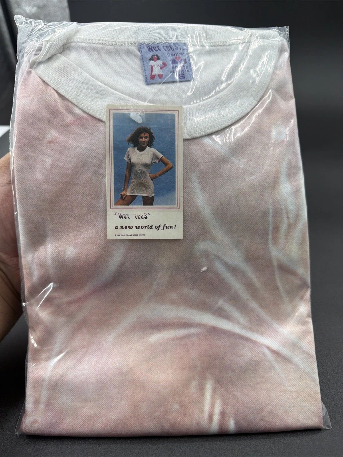 Vintage 1982 “Wet Tees”  Print Photo Shirt Size Small- Unopened