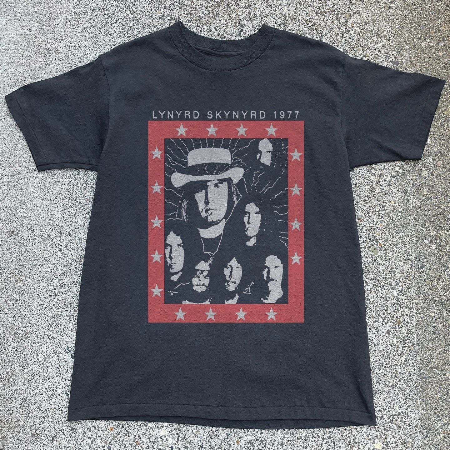 Vintage Lynyrd Skynyrd 1977 Unisex Black Cotton T-Shirt, Size S-5XL