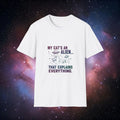 My Cat's an Alien 5 - Cat Lover T-Shirt