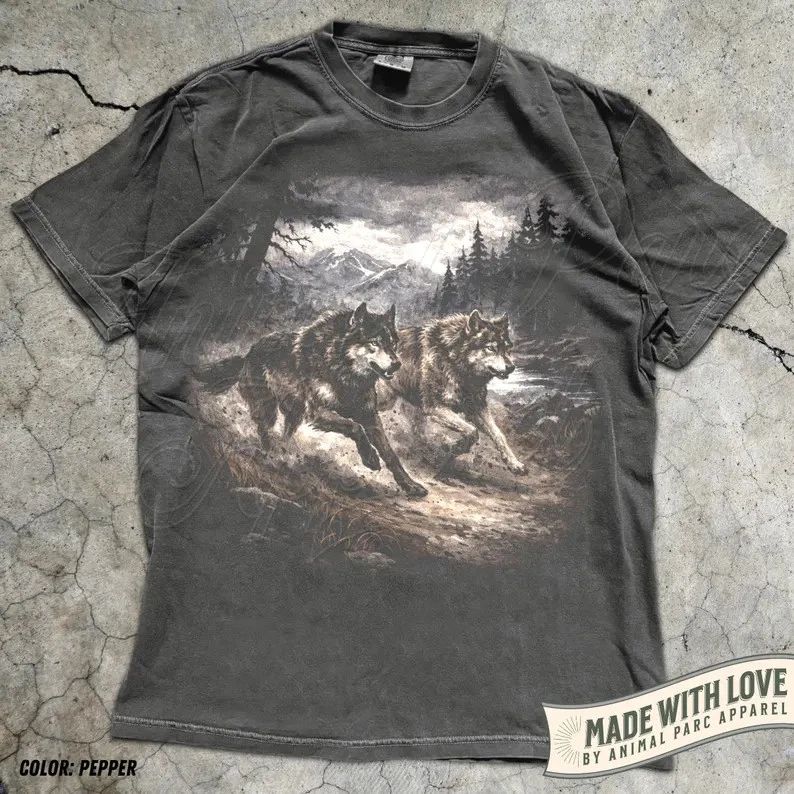 Vintage Wolves Running Comfort Tee Shirt Wild Animal Nature Graphic