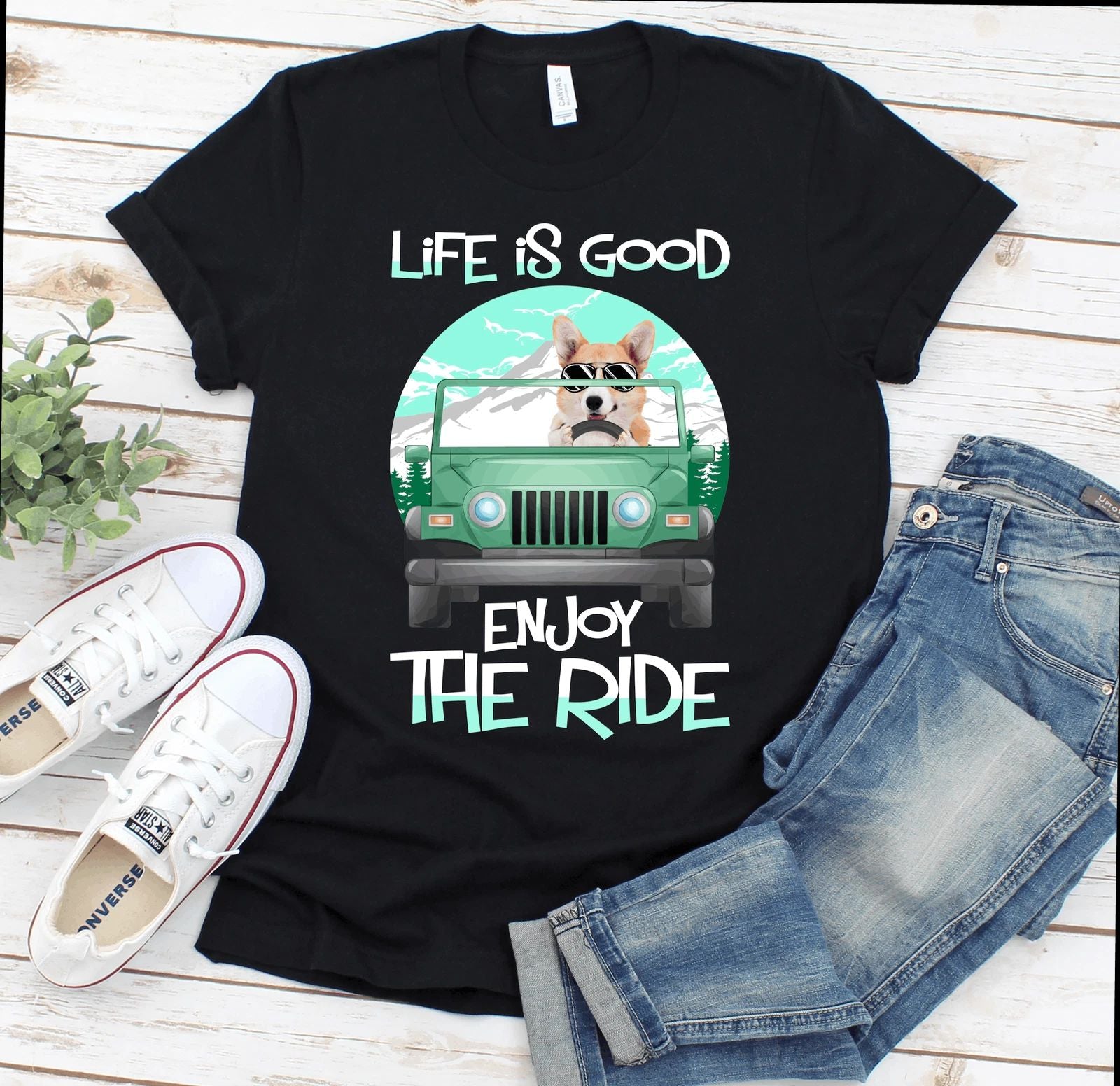 Corgi Gift Beagle Funny Dog Lover Gift Corgi Mom Dad Funny 24 T-shirt